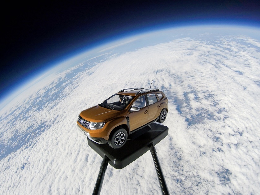 Dacia dringt in neue Galaxien vor: Mit dem DUSTAR-Raumfahrtprogramm