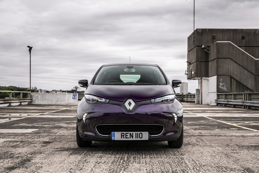 Renault Zoe wins &#039;GREEN CAR OF THE YEAR&#039; at FIRSTCAR AWARDS