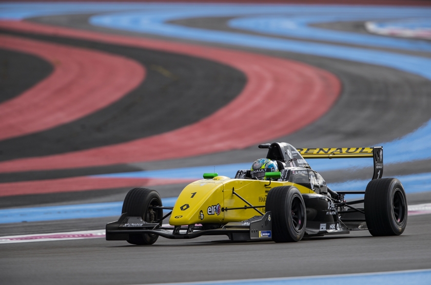 Max Fewtrell remporte la première qualification de la saison au Circuit Paul Ricard