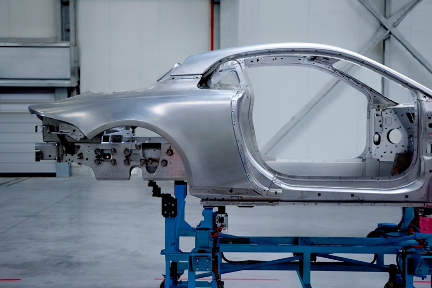 La future Alpine de route aura un châssis dédié et une carrosserie en aluminium pour lui conférer légèreté et agilité.