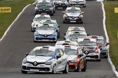 North Yorkshire's ‘old school’ Croft Circuit next stop for Renault UK Clio Cup