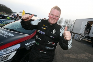 James Colburn joins Renault UK Clio Cup for June´s Croft Rounds