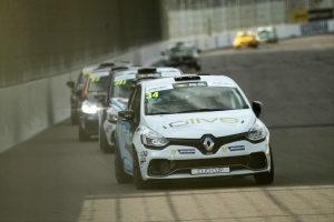 Surrey teenager Zak Fulk returns with Team Pyro for full Renault UK Clio Cup season