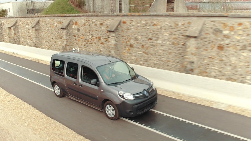 Renault Kangoo Z.E.: a future of never plugging in electric vehicles?
