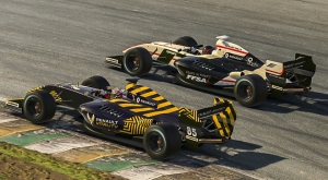 Donoso and Martins claim maiden Formula Renault Esport Series spoils