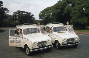Vor 55 Jahren: Vier Ladys im Renault 4 auf dem Weg von Feuerland nach Alaska