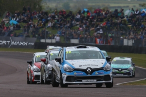 Cheshire’s stunning Oulton Park circuit next stop for record-breaking Renault UK Clio Cup season