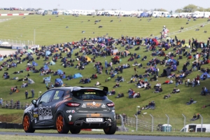 Six Renault UK Clio Cup Drivers to race in front of the french F1 Grand Prix crowds