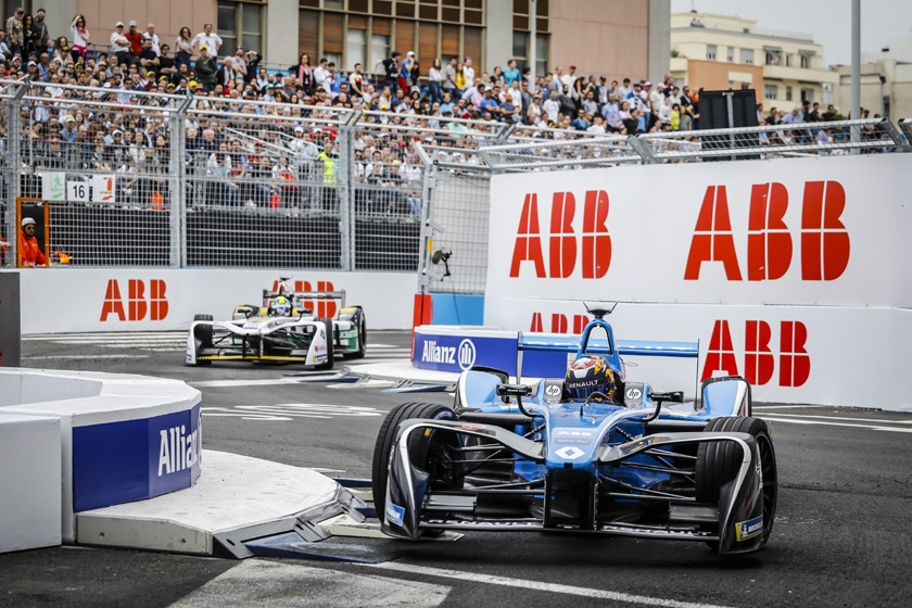 Renault e.dams sixth in the streets of Rome