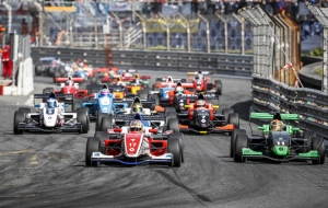 Alex Peroni takes his first victory in the Formula Renault Eurocup